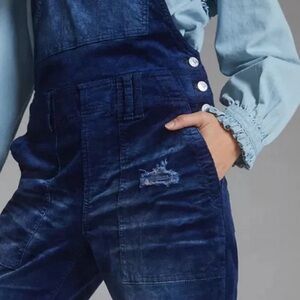 Anthropologie Pilcro the Wanderer Velvet Overalls, size 28